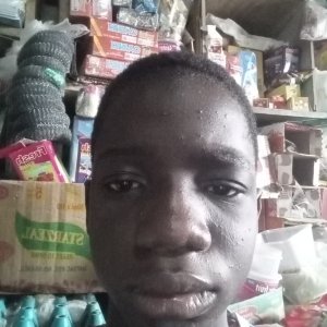 Asimiu Usman-contestant